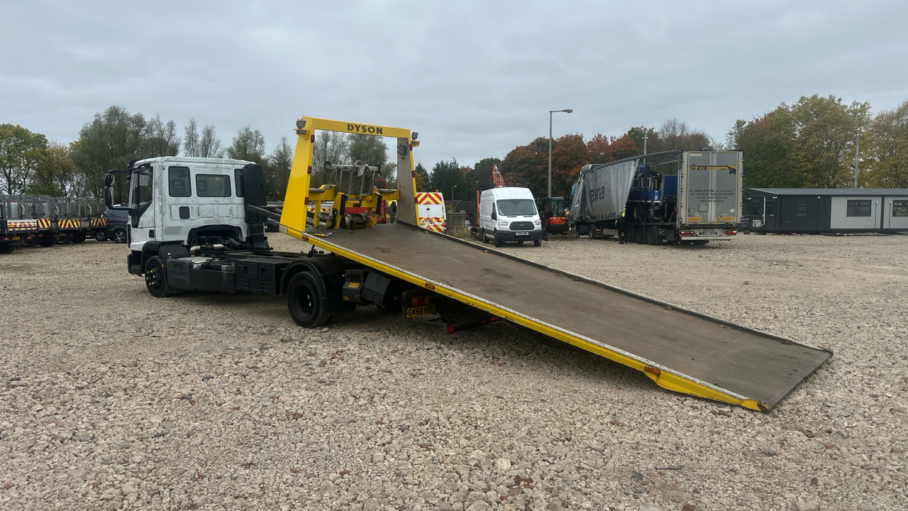 IVECO EUROCARGO 100-190 - Евакуатор: фото 3 IVECO EUROCARGO 100-190 - Евакуатор: фото 3