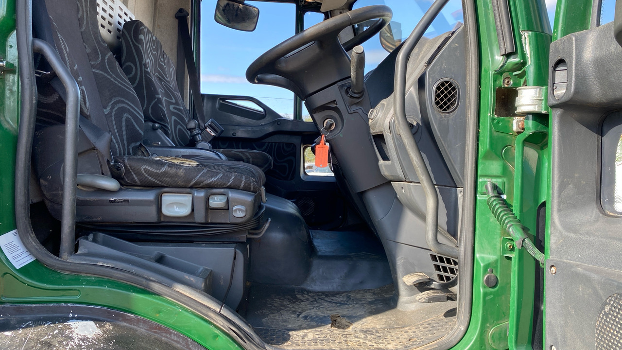IVECO EUROCARGO 180E25 - Бортова вантажівка/ Платформа: фото 5 IVECO EUROCARGO 180E25 - Бортова вантажівка/ Платформа: фото 5