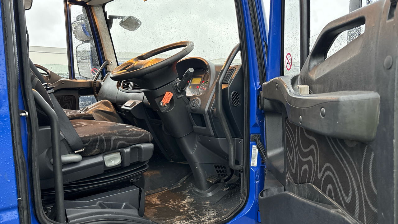 IVECO EUROCARGO 75E16 - Бортова вантажівка/ Платформа: фото 5 IVECO EUROCARGO 75E16 - Бортова вантажівка/ Платформа: фото 5