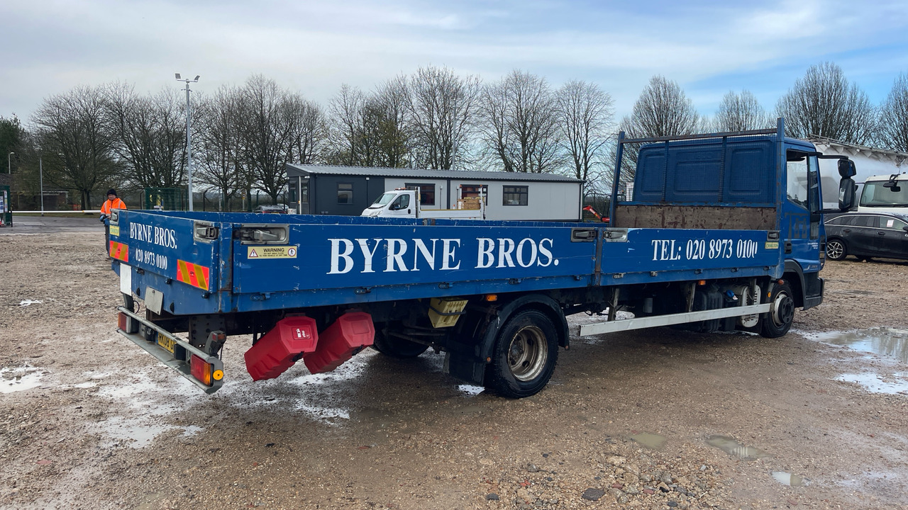 IVECO EUROCARGO 75E16 - Бортова вантажівка/ Платформа: фото 4 IVECO EUROCARGO 75E16 - Бортова вантажівка/ Платформа: фото 4