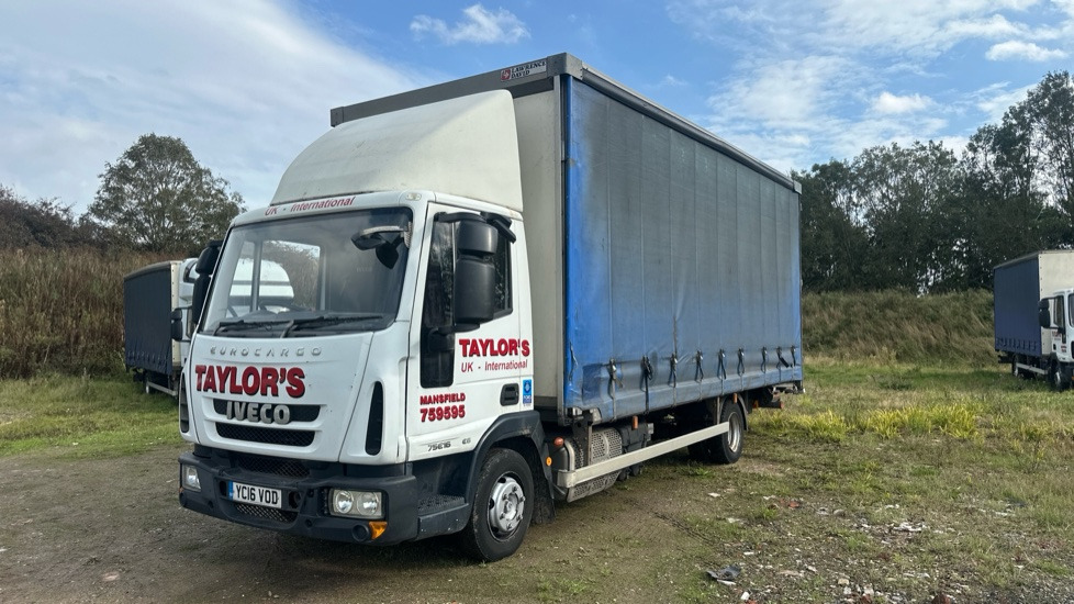 IVECO EUROCARGO 75E16 - Тентована вантажівка: фото 2 IVECO EUROCARGO 75E16 - Тентована вантажівка: фото 2
