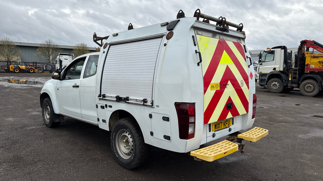 Isuzu D-Max 2.5TD - Пікап, Вантажопасажирський фургон: фото 3 Isuzu D-Max 2.5TD - Пікап, Вантажопасажирський фургон: фото 3