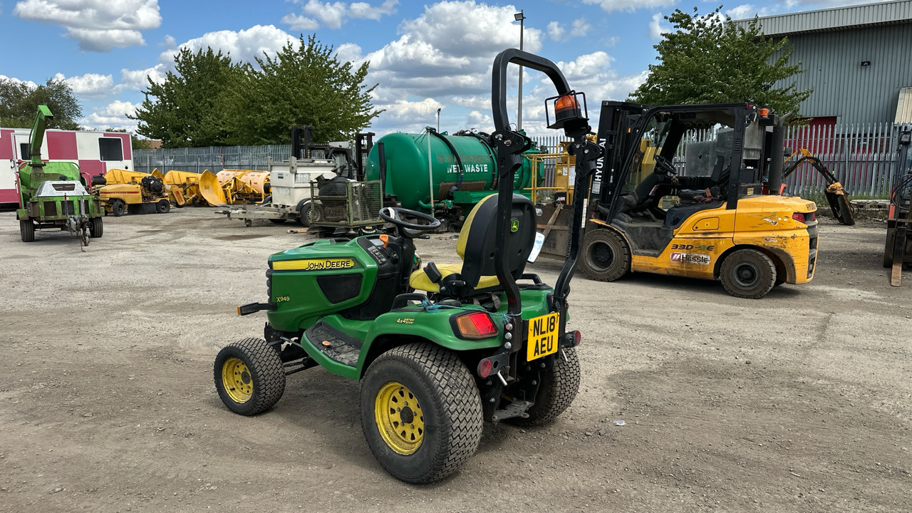 JOHN DEERE X949 - Газонокосарка: фото 3 JOHN DEERE X949 - Газонокосарка: фото 3