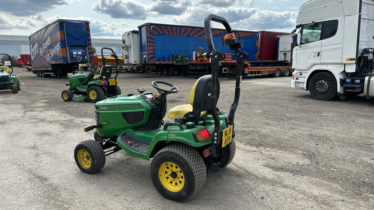 JOHN DEERE X949 - Газонокосарка: фото 3 JOHN DEERE X949 - Газонокосарка: фото 3