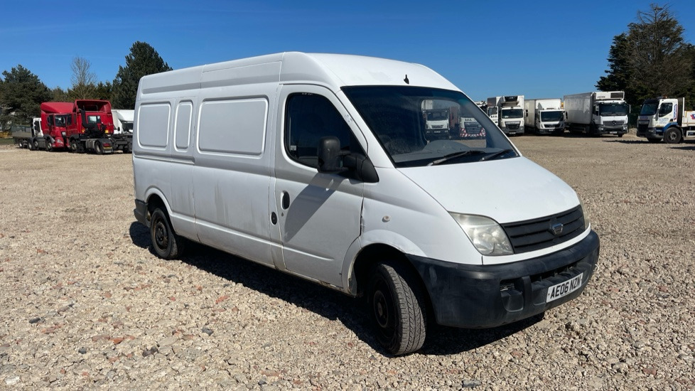 LDV MAXUS 3.5 2.5 CDI 95PS - Суцільнометалевий фургон: фото 1 LDV MAXUS 3.5 2.5 CDI 95PS - Суцільнометалевий фургон: фото 1