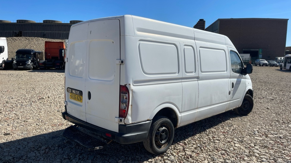 LDV MAXUS 3.5 2.5 CDI 95PS - Суцільнометалевий фургон: фото 4 LDV MAXUS 3.5 2.5 CDI 95PS - Суцільнометалевий фургон: фото 4