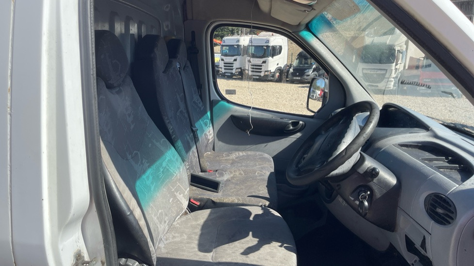 LDV MAXUS 3.5 2.5 CDI 95PS - Суцільнометалевий фургон: фото 5 LDV MAXUS 3.5 2.5 CDI 95PS - Суцільнометалевий фургон: фото 5