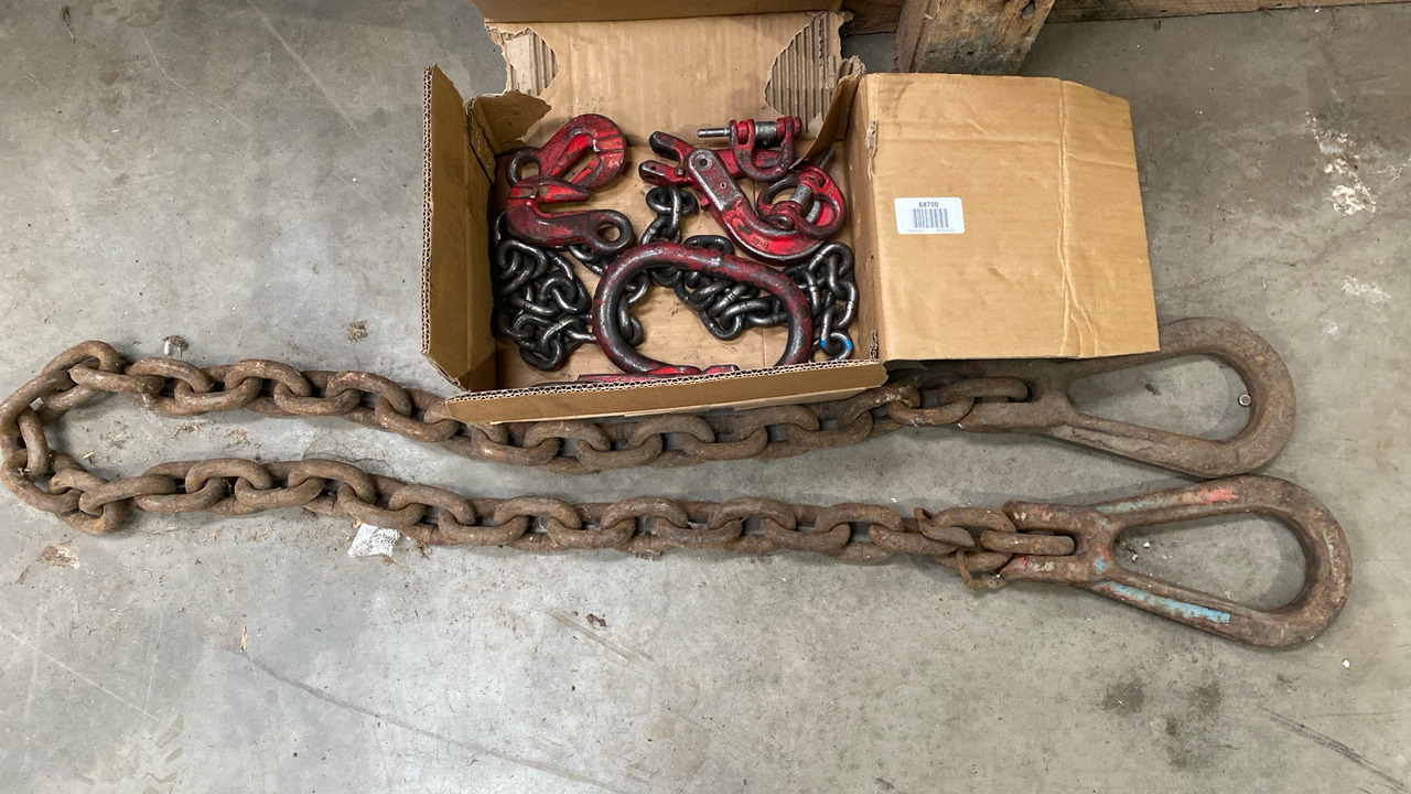 LIFTING CHAINS - Будівельне обладнання: фото 1 LIFTING CHAINS - Будівельне обладнання: фото 1