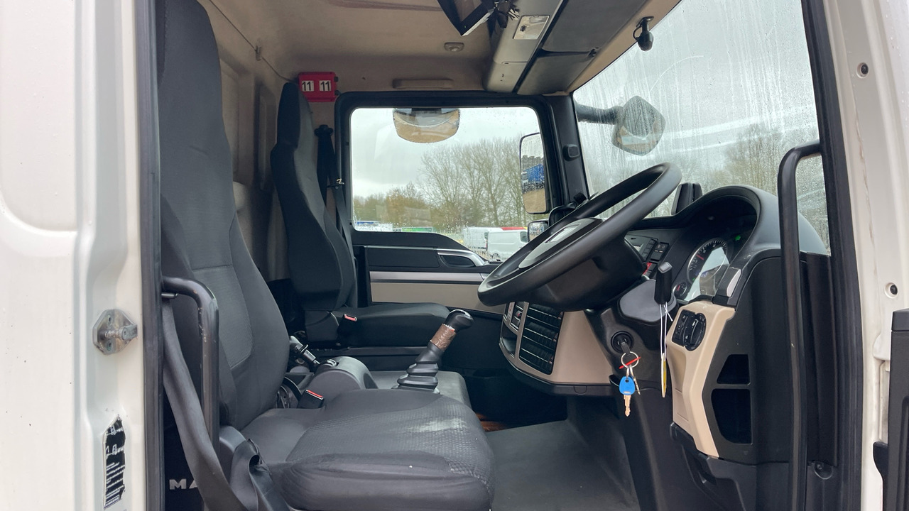 MAN TGL 12.190 - Вантажівка з закритим кузовом: фото 5 MAN TGL 12.190 - Вантажівка з закритим кузовом: фото 5