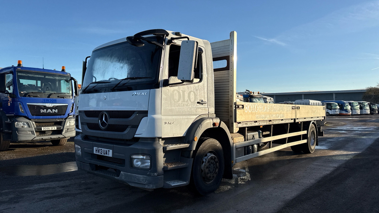MERCEDES-BENZ AXOR - Бортова вантажівка/ Платформа: фото 2 MERCEDES-BENZ AXOR - Бортова вантажівка/ Платформа: фото 2