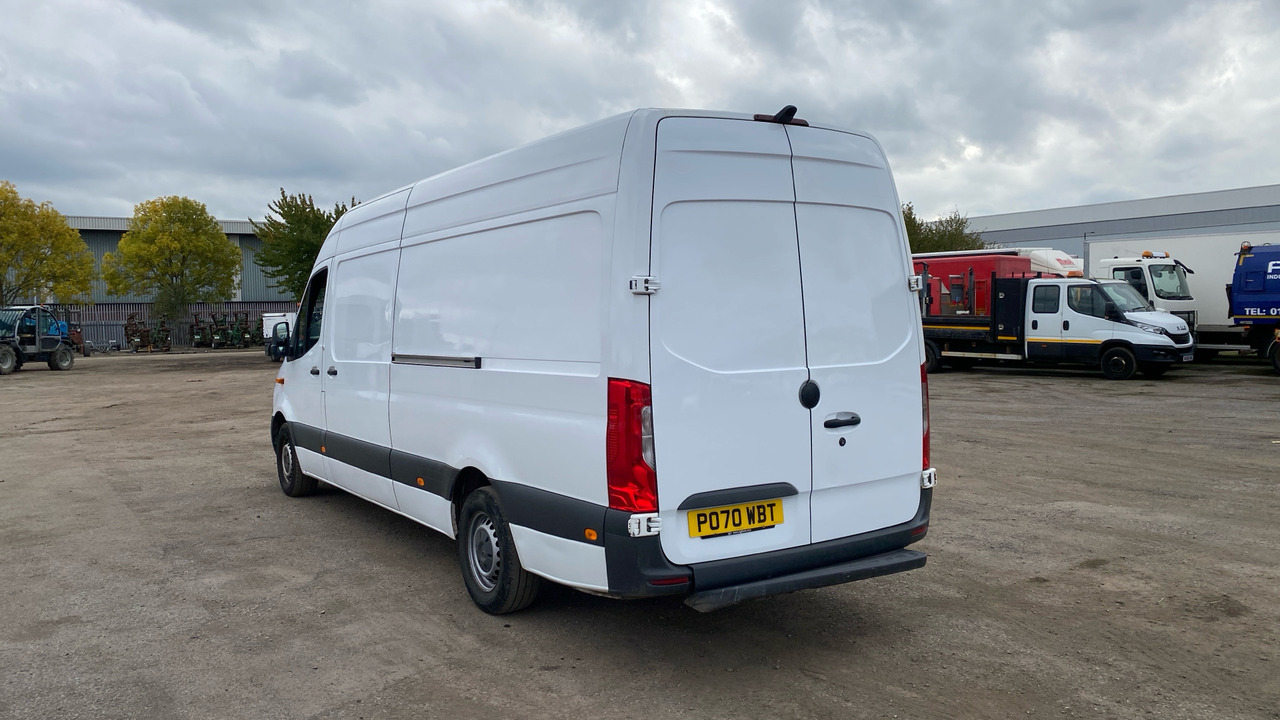 MERCEDES-BENZ SPRINTER 315 CDI - Суцільнометалевий фургон: фото 3 MERCEDES-BENZ SPRINTER 315 CDI - Суцільнометалевий фургон: фото 3
