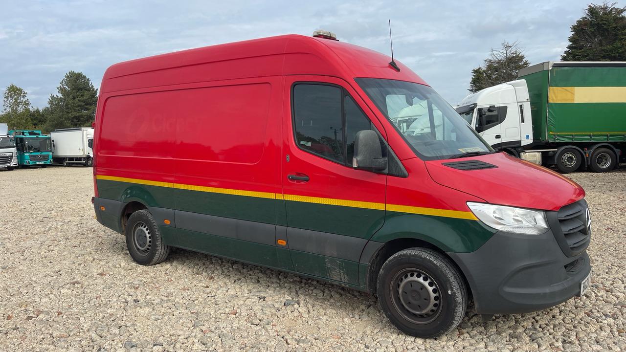 MERCEDES-BENZ SPRINTER 316 CDI - Суцільнометалевий фургон: фото 1 MERCEDES-BENZ SPRINTER 316 CDI - Суцільнометалевий фургон: фото 1