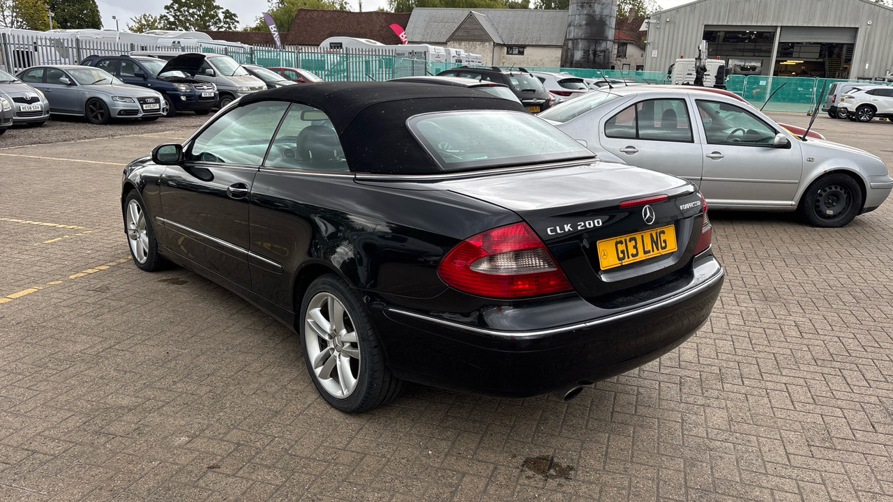 MERCEDES CLK 1.8 AVANTGARDE - Легковий автомобіль: фото 3 MERCEDES CLK 1.8 AVANTGARDE - Легковий автомобіль: фото 3