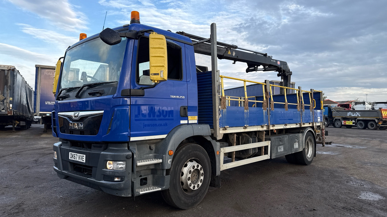 Man TGM 18.250 - Бортова вантажівка/ Платформа, Вантажівка з маніпулятором: фото 2 Man TGM 18.250 - Бортова вантажівка/ Платформа, Вантажівка з маніпулятором: фото 2