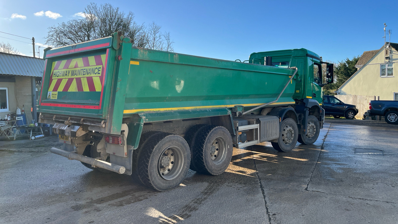 Mercedes-Benz Arocs 3240 - Самоскид вантажівка: фото 4 Mercedes-Benz Arocs 3240 - Самоскид вантажівка: фото 4
