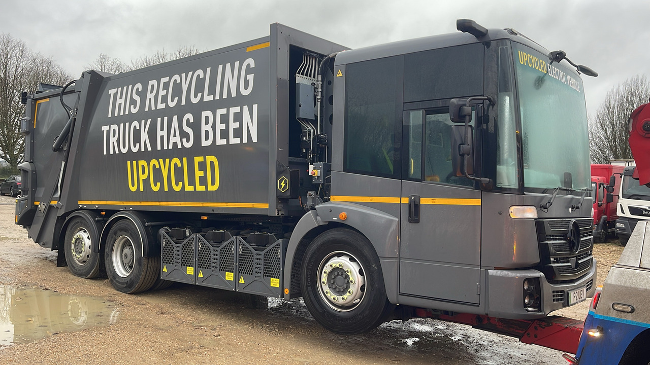 Mercedes-Benz Econic - Сміттєвози: фото 1 Mercedes-Benz Econic - Сміттєвози: фото 1