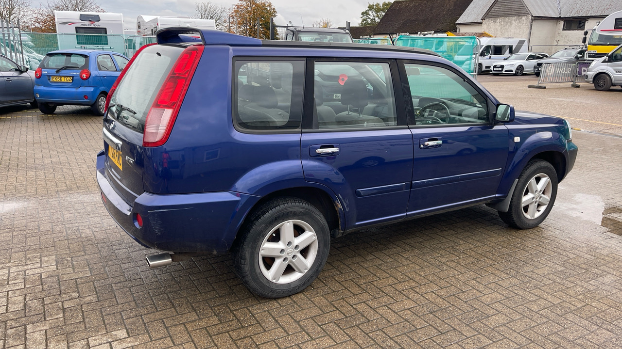 NISSAN X-TRAIL SPORT - Позашляховик: фото 4 NISSAN X-TRAIL SPORT - Позашляховик: фото 4