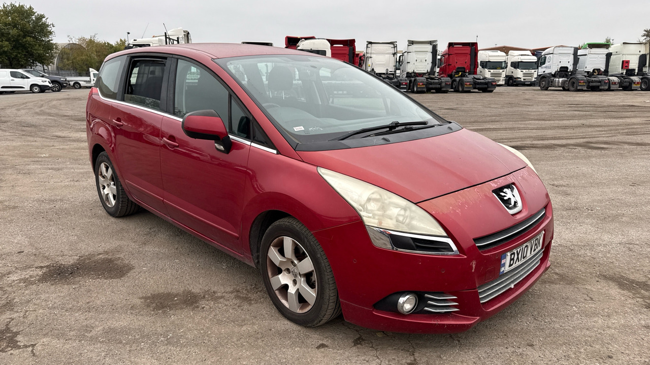 PEUGEOT 5008 2.0 HDI 150PS - Легковий автомобіль: фото 1 PEUGEOT 5008 2.0 HDI 150PS - Легковий автомобіль: фото 1