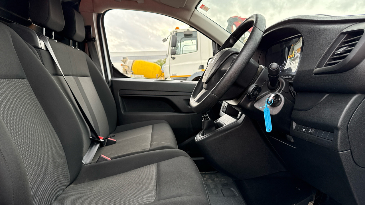 PEUGEOT EXPERT 1000 1.5 BlueHDi 100PS - Легковий фургон: фото 5 PEUGEOT EXPERT 1000 1.5 BlueHDi 100PS - Легковий фургон: фото 5