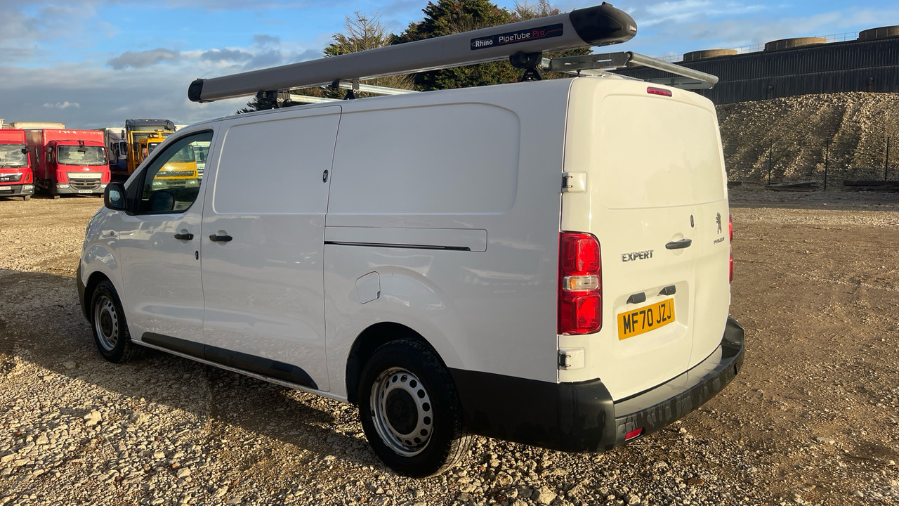 PEUGEOT EXPERT PROFESSIONAL 1.5 BLUEHDI - Суцільнометалевий фургон: фото 3 PEUGEOT EXPERT PROFESSIONAL 1.5 BLUEHDI - Суцільнометалевий фургон: фото 3