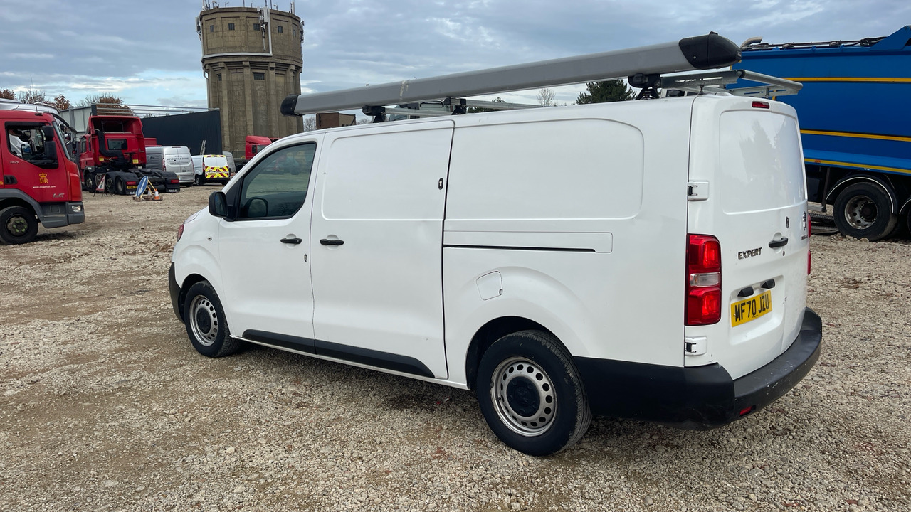 PEUGEOT EXPERT PROFESSIONAL 1200 1.5 BLUE HDI 100PS - Легковий фургон: фото 3 PEUGEOT EXPERT PROFESSIONAL 1200 1.5 BLUE HDI 100PS - Легковий фургон: фото 3