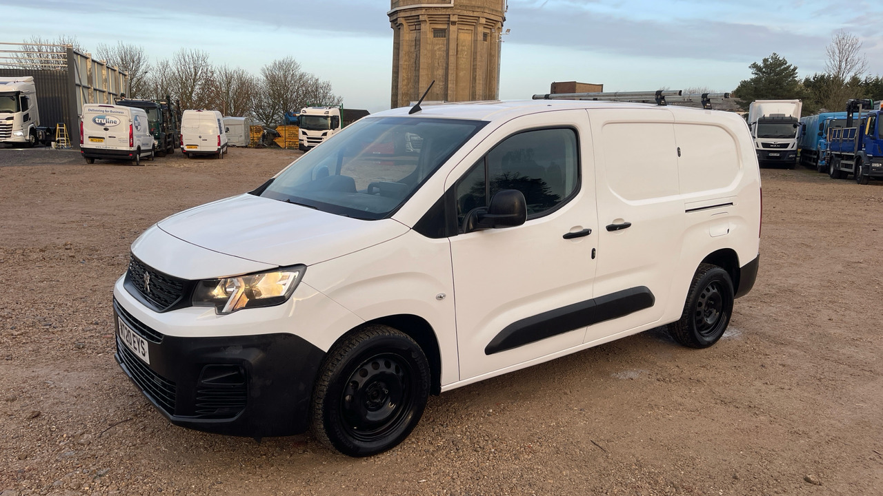 PEUGEOT PARTNER 850 1.5 BlueHDi 100ps Professional - Легковий фургон: фото 2 PEUGEOT PARTNER 850 1.5 BlueHDi 100ps Professional - Легковий фургон: фото 2