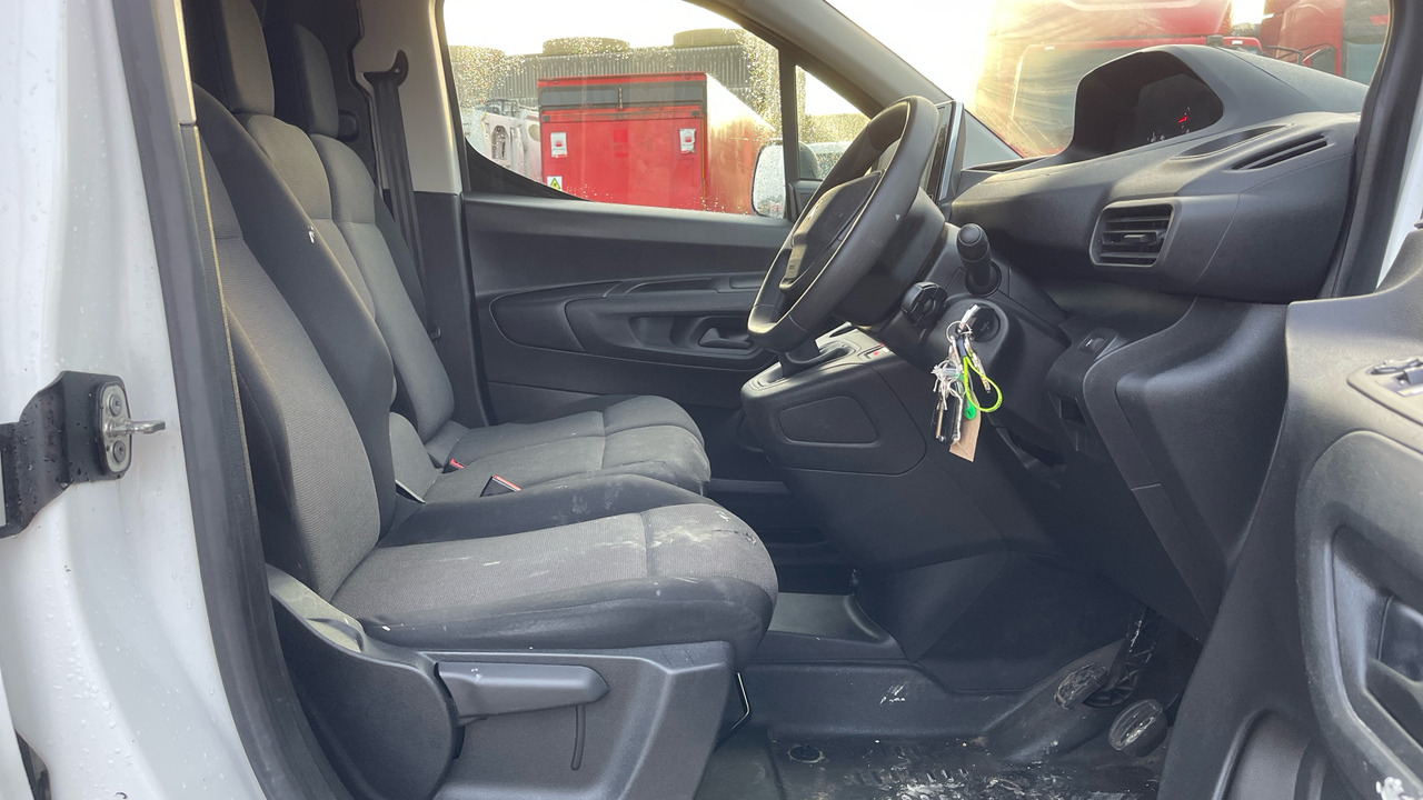 PEUGEOT PARTNER 850 1.5 BlueHDi 100ps Professional - Легковий фургон: фото 5 PEUGEOT PARTNER 850 1.5 BlueHDi 100ps Professional - Легковий фургон: фото 5