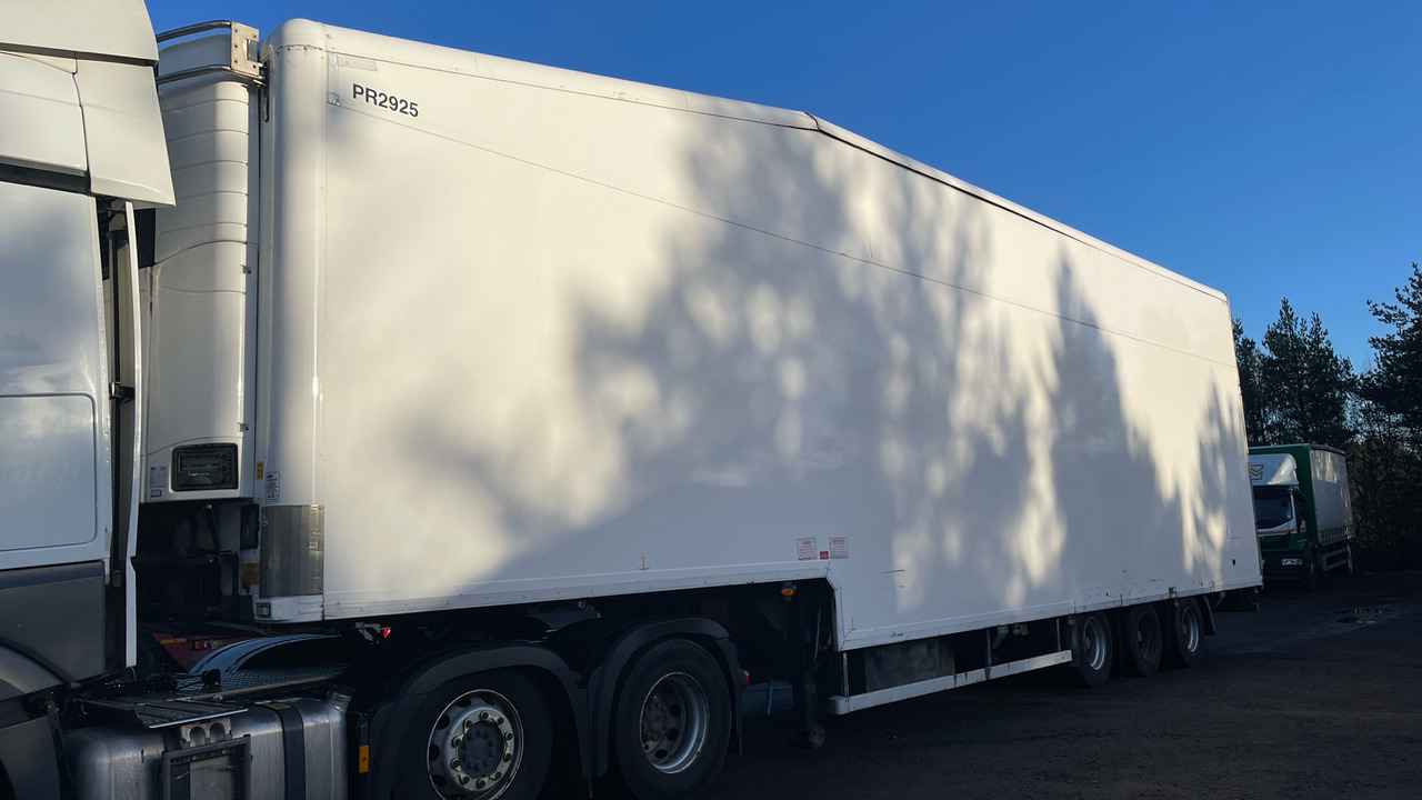 GRAY & ADAMS FRIDGE BOX DOUBLE DECK STEPFRAME - Причіп: фото 3 GRAY & ADAMS FRIDGE BOX DOUBLE DECK STEPFRAME - Причіп: фото 3