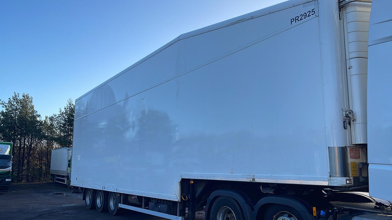 GRAY & ADAMS FRIDGE BOX DOUBLE DECK STEPFRAME - Причіп: фото 1 GRAY & ADAMS FRIDGE BOX DOUBLE DECK STEPFRAME - Причіп: фото 1