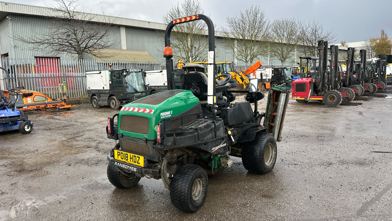 RANSOMES PARKWAY 3 METEOR - Газонокосарка: фото 4 RANSOMES PARKWAY 3 METEOR - Газонокосарка: фото 4