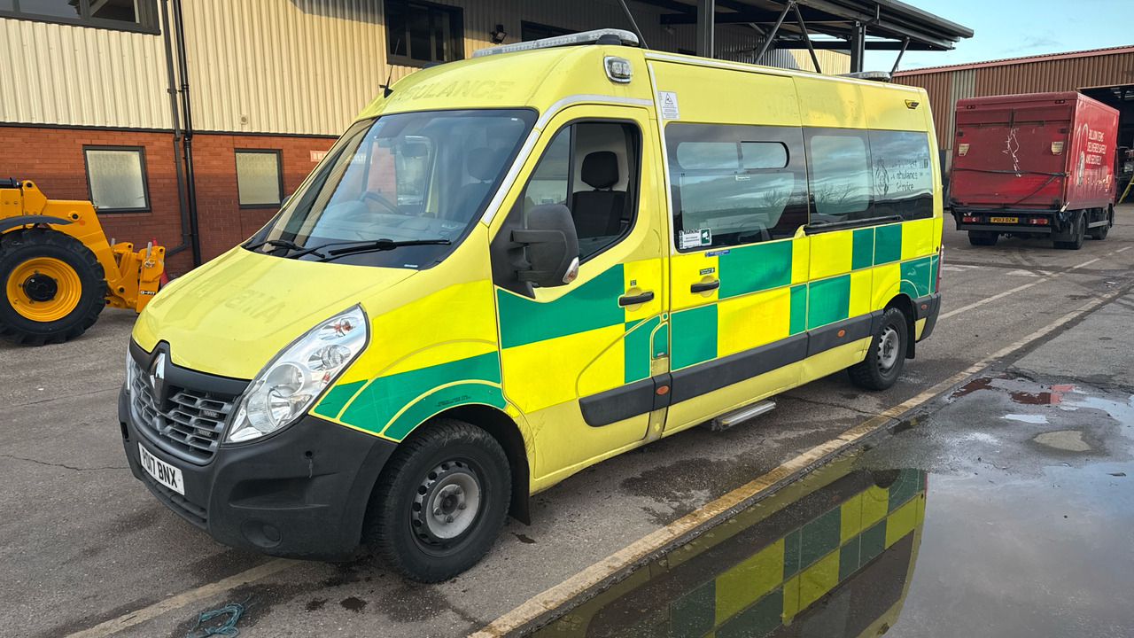 RENAULT MASTER 150.39 - Карета швидкої допомоги: фото 2 RENAULT MASTER 150.39 - Карета швидкої допомоги: фото 2