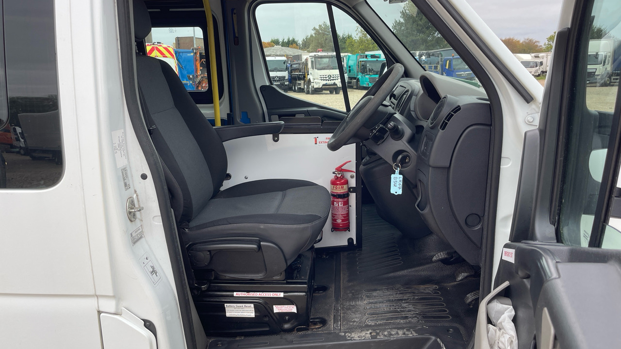 RENAULT MASTER 35 - Карета швидкої допомоги: фото 5 RENAULT MASTER 35 - Карета швидкої допомоги: фото 5
