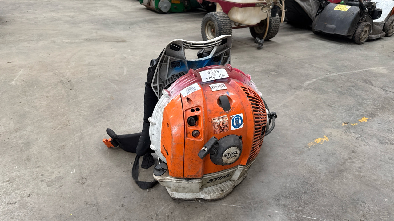 STIHL BR600 BACK PACK LEAF BLOWER - Будівельне обладнання: фото 1 STIHL BR600 BACK PACK LEAF BLOWER - Будівельне обладнання: фото 1