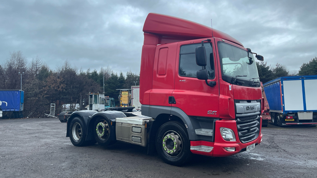 Daf CF 440 - Тягач: фото 1 Daf CF 440 - Тягач: фото 1