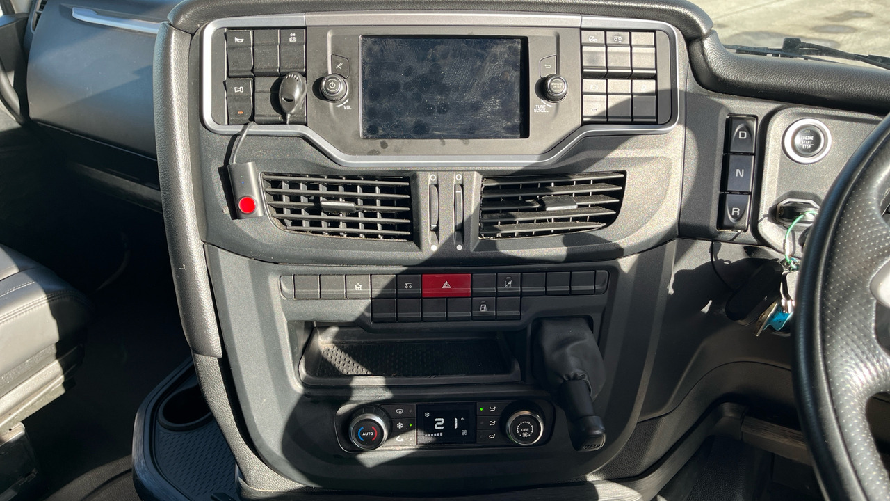 Тягач Iveco S-Way 530: фото 7