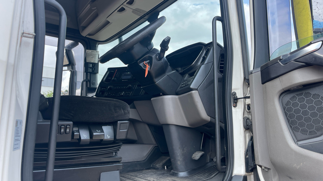 SCANIA R 450 - Тягач: фото 5 SCANIA R 450 - Тягач: фото 5