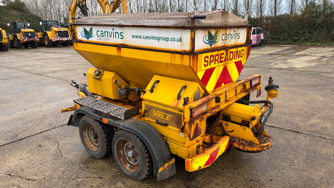 VALE CS1700 - Причіп для перевезення спецтехніки: фото 4 VALE CS1700 - Причіп для перевезення спецтехніки: фото 4