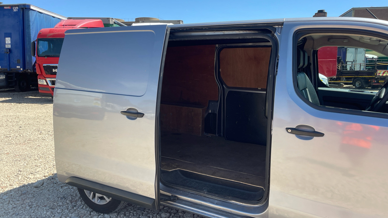 Легковий фургон VAUXHALL VIVARO 2700 1.5 100PS: фото 9