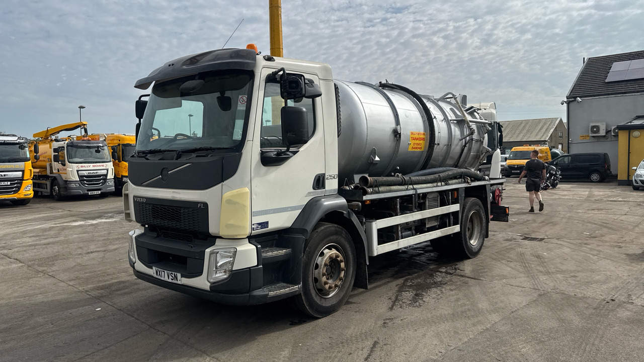 VOLVO FL 250 - Асенізатори: фото 2 VOLVO FL 250 - Асенізатори: фото 2