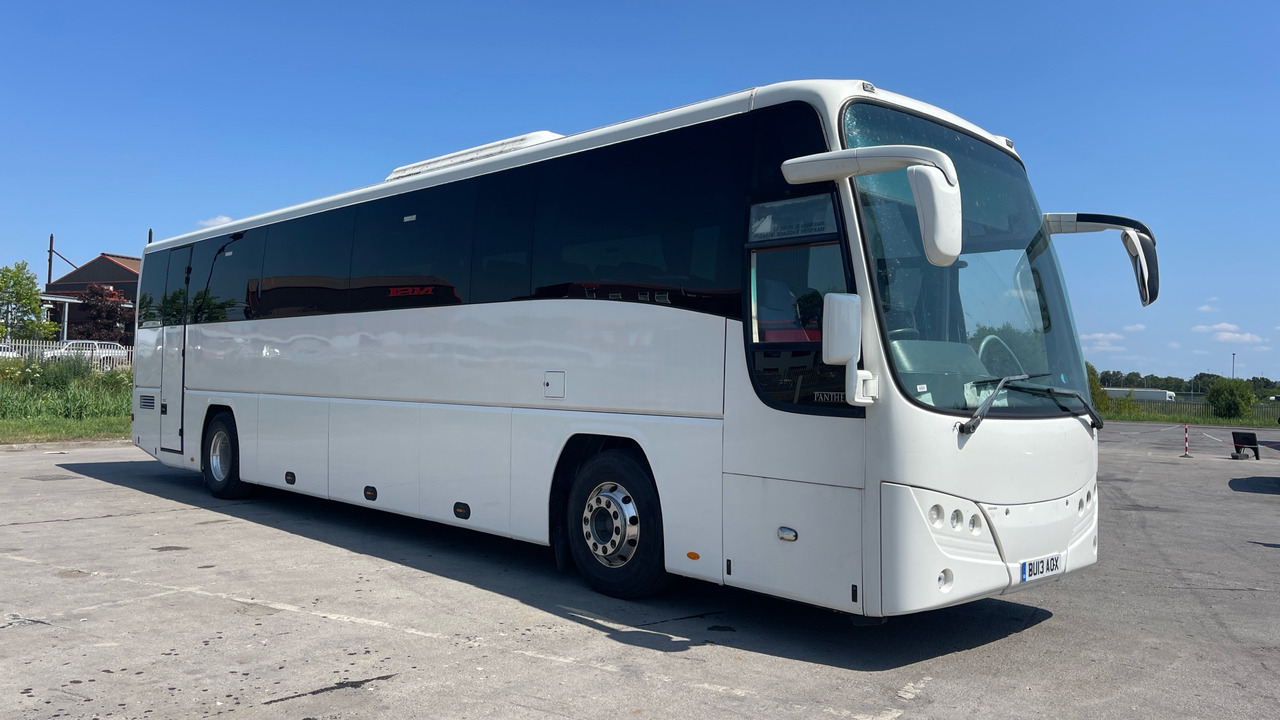 Volvo B9R PLAXTON PANTHER - Туристичний автобус: фото 1 Volvo B9R PLAXTON PANTHER - Туристичний автобус: фото 1