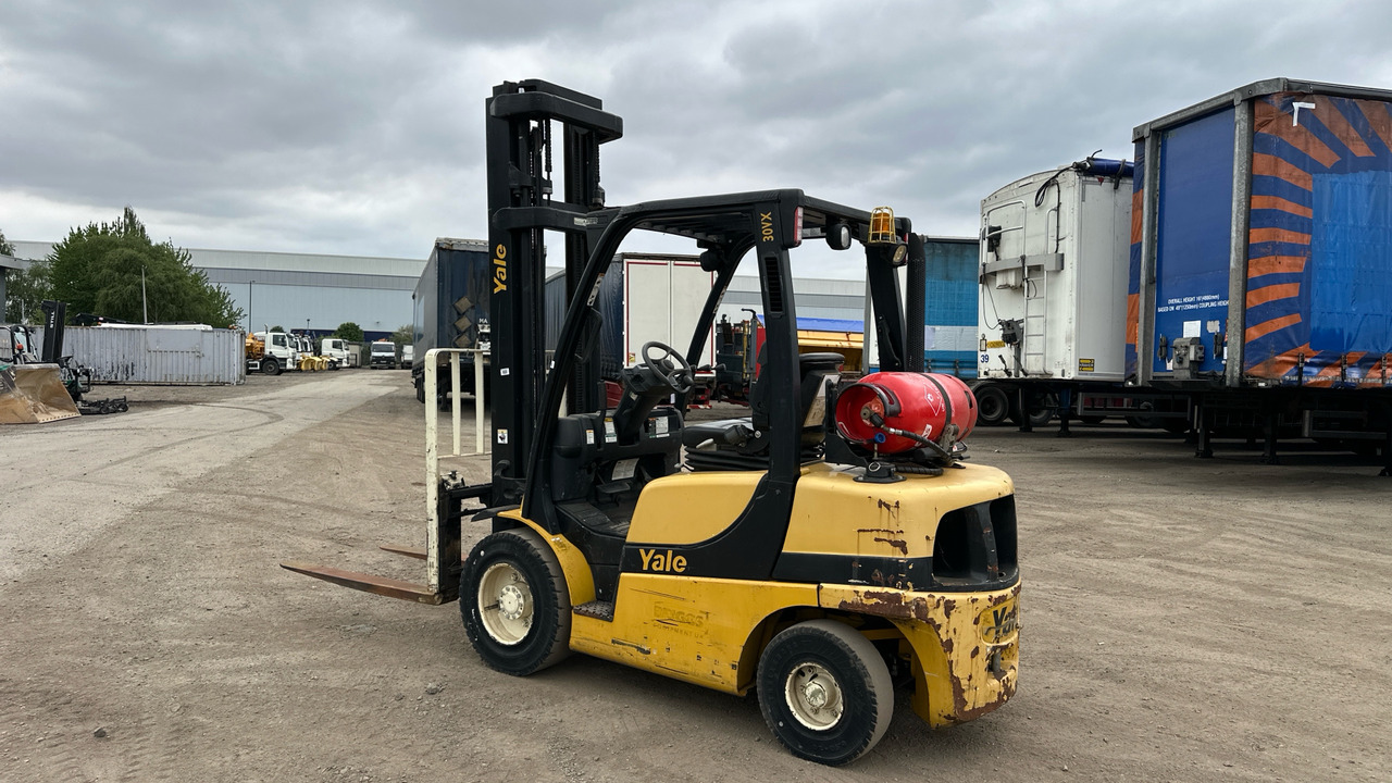 YALE GLP30VX V2795 - Навантажувач вилковий: фото 3 YALE GLP30VX V2795 - Навантажувач вилковий: фото 3