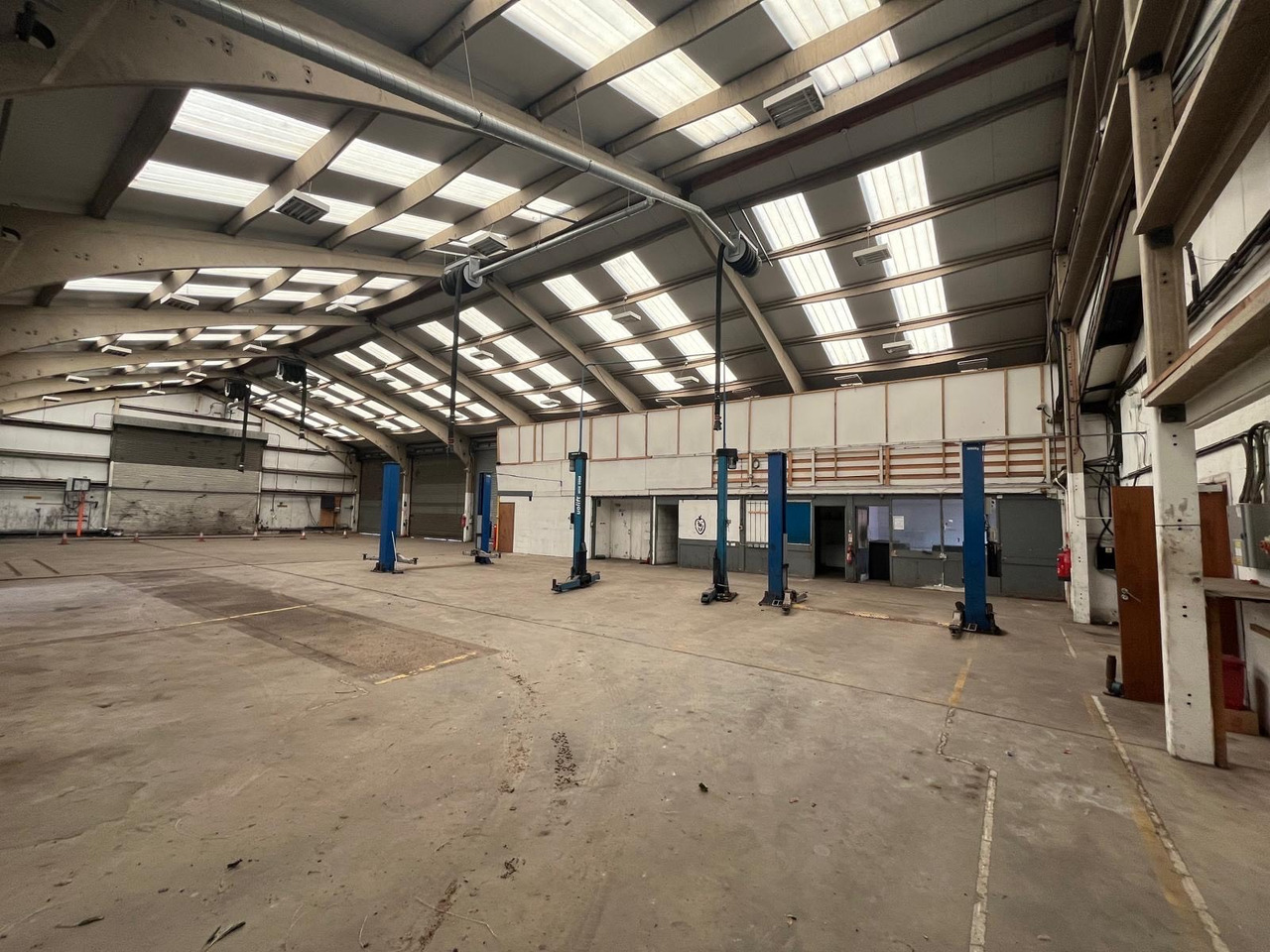 - Будівельне обладнання: фото 2 - Будівельне обладнання: фото 2