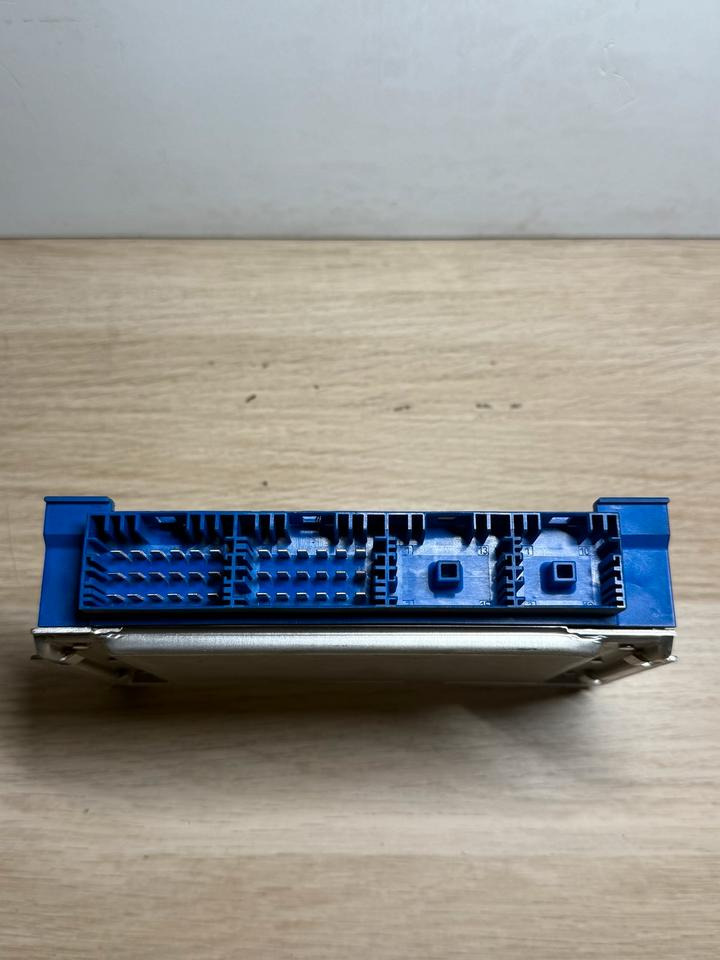 ATEGO KNORR-BREMSE ABS Steuergerät A0004467214 - Блок управління в категорії Вантажівки: фото 4 ATEGO KNORR-BREMSE ABS Steuergerät A0004467214 - Блок управління в категорії Вантажівки: фото 4