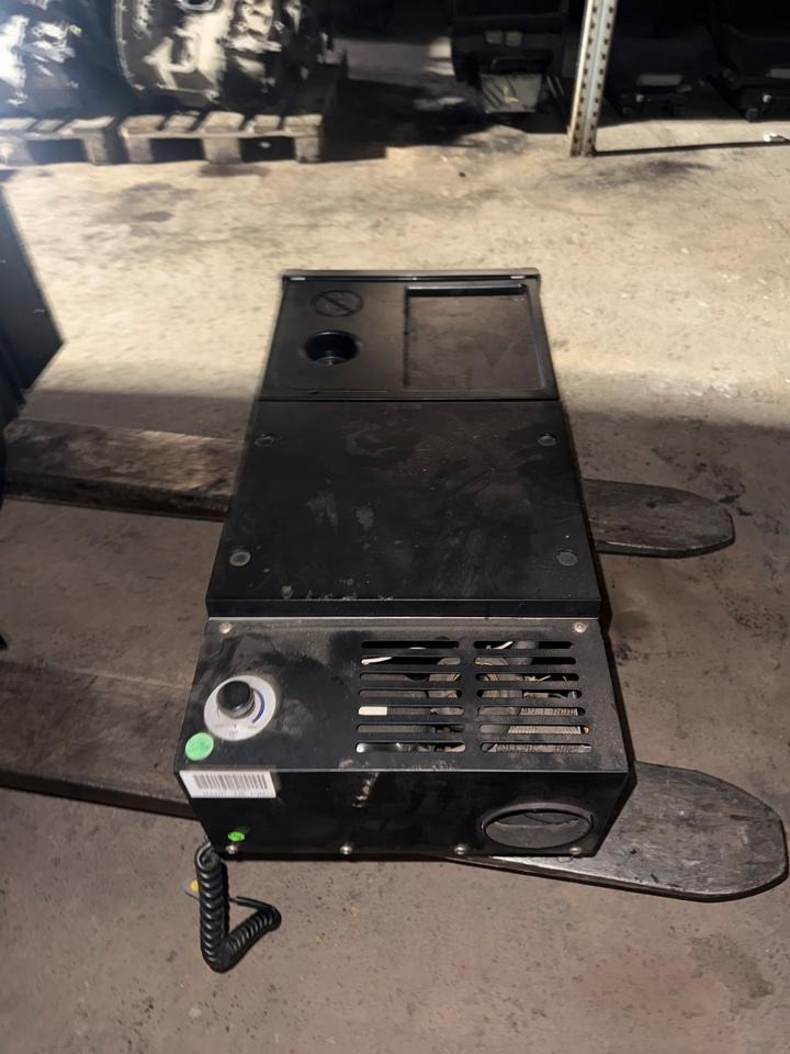 DAF XF 460 Euro 6 Kühlschrank 2019771 - Кабіна й інтер'єр в категорії Вантажівки: фото 4 DAF XF 460 Euro 6 Kühlschrank 2019771 - Кабіна й інтер'єр в категорії Вантажівки: фото 4