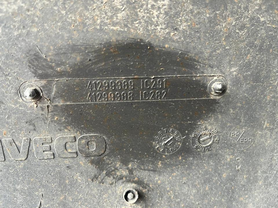 IVECO Stralis 450 Kotflügel vorne links 41299389 / 41299388 - Крило в категорії Вантажівки: фото 2 IVECO Stralis 450 Kotflügel vorne links 41299389 / 41299388 - Крило в категорії Вантажівки: фото 2