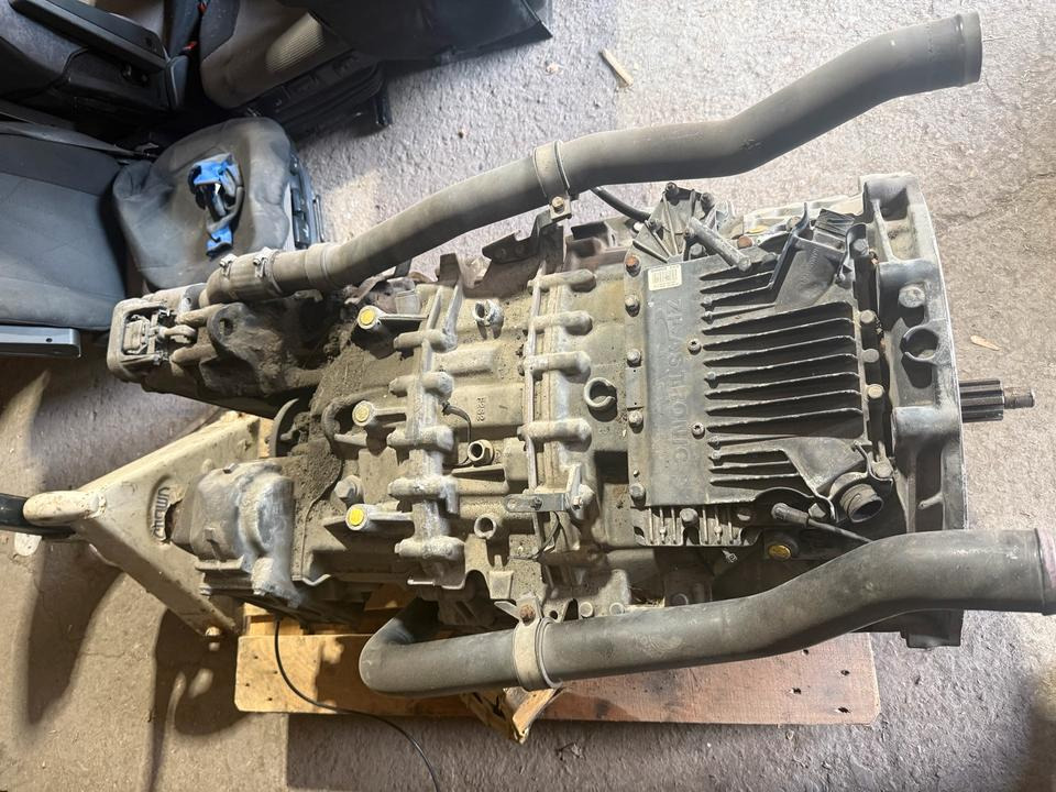 MAN Getriebe ZF ASTRONIC 12 AS 2131 TD + INTARDER 3 Nebenantrieb - Коробка передач в категорії Вантажівки: фото 3 MAN Getriebe ZF ASTRONIC 12 AS 2131 TD + INTARDER 3 Nebenantrieb - Коробка передач в категорії Вантажівки: фото 3