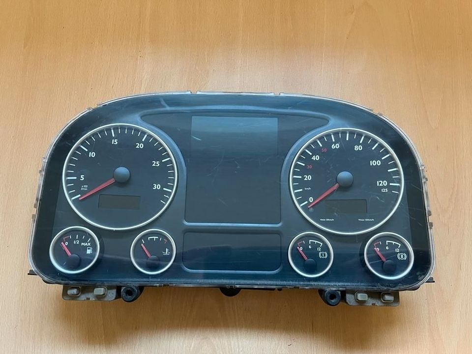 MAN Kombiinstrument Tacho 81272026180 - Приладова панель в категорії Вантажівки: фото 1 MAN Kombiinstrument Tacho 81272026180 - Приладова панель в категорії Вантажівки: фото 1