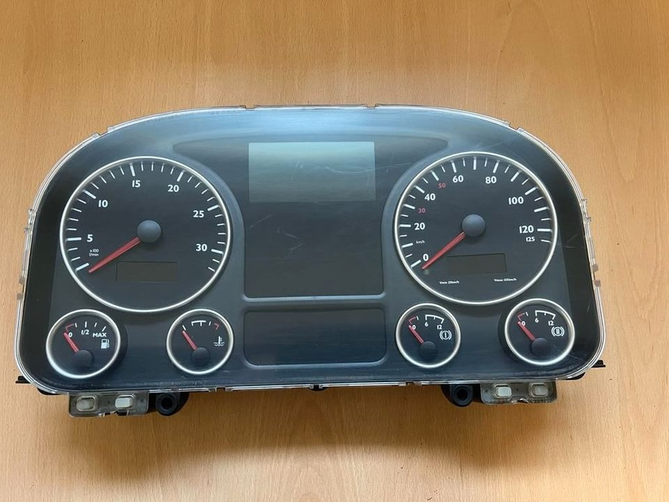 MAN Kombiinstrument Tacho 81272026190 - Приладова панель в категорії Вантажівки: фото 1 MAN Kombiinstrument Tacho 81272026190 - Приладова панель в категорії Вантажівки: фото 1