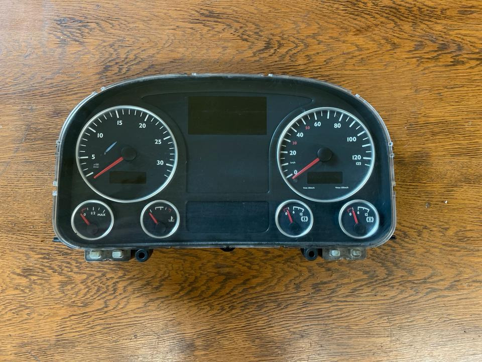 MAN Kombiinstrument Tacho 81272026226 - Приладова панель в категорії Вантажівки: фото 1 MAN Kombiinstrument Tacho 81272026226 - Приладова панель в категорії Вантажівки: фото 1