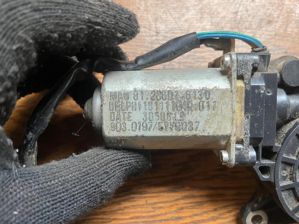 MAN Scheibenwischermotor 81286016130 - Склоочисник в категорії Вантажівки: фото 2 MAN Scheibenwischermotor 81286016130 - Склоочисник в категорії Вантажівки: фото 2